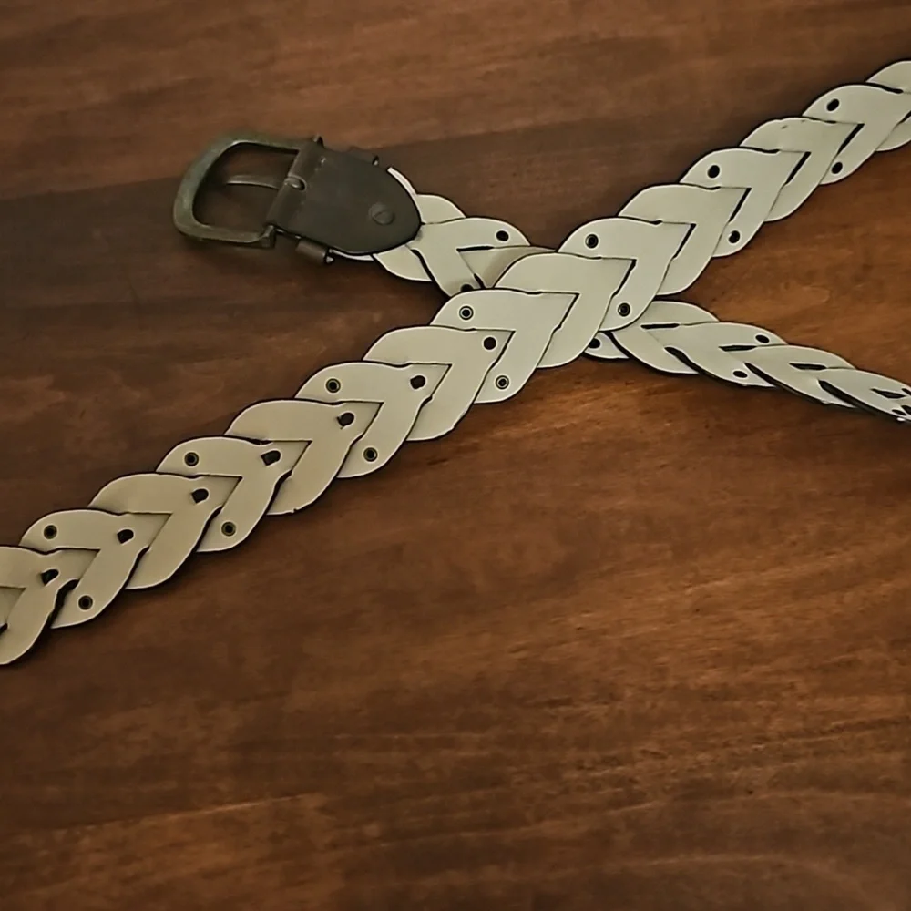VTG Brown Faux Leather Embossed Woven Belt